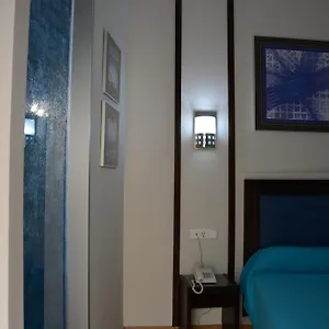 ** Hotel Y Dona Lola Espagne