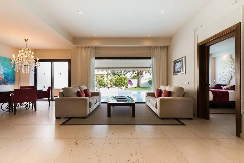 ***** Rezort Villas Alondra Puerto del Carmen  Španělsko