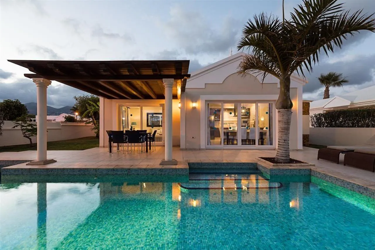Villas Alondra Puerto del Carmen